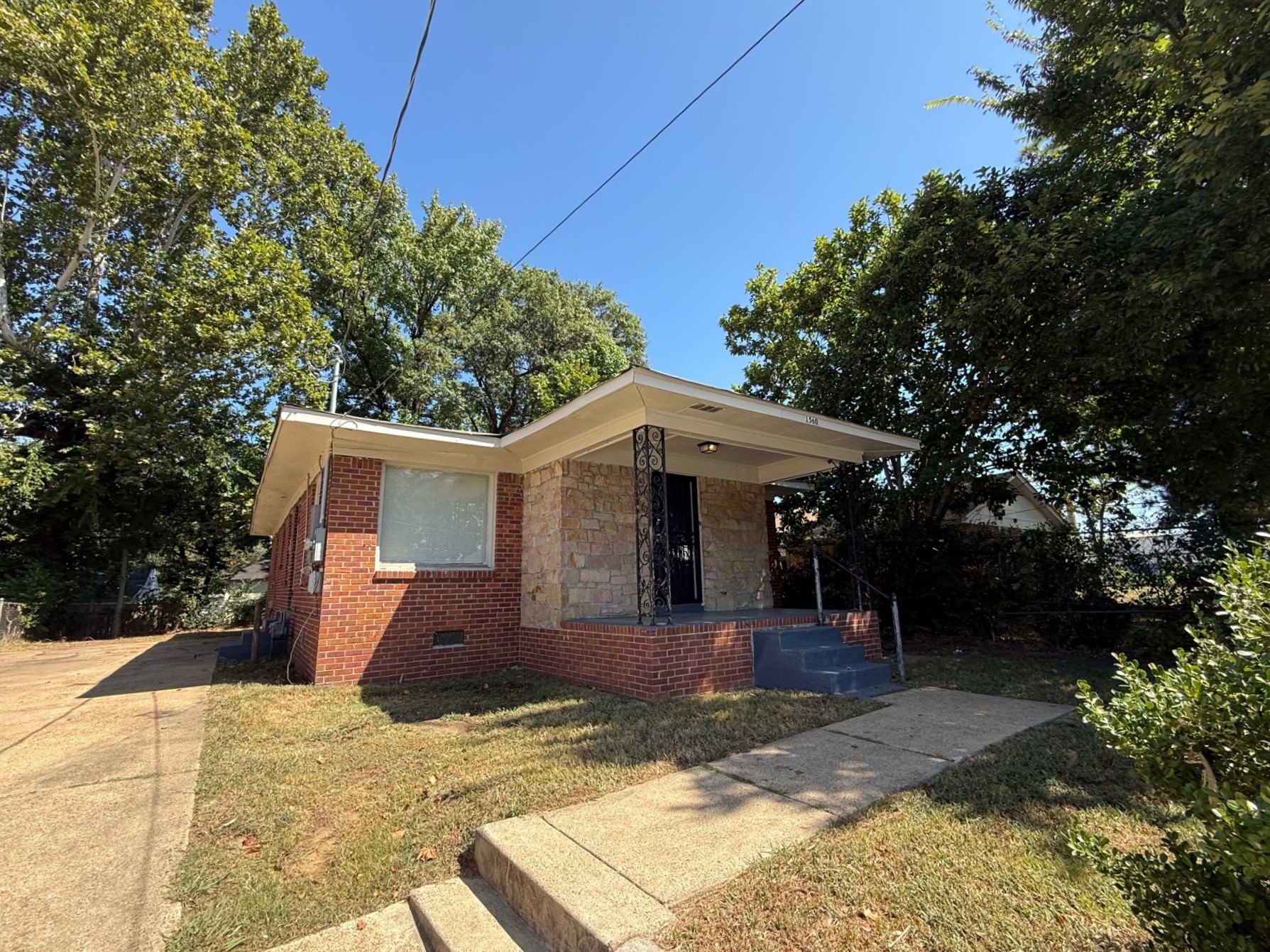 Front View of Renovated Memphis Home for Sale on Cane Road 38106