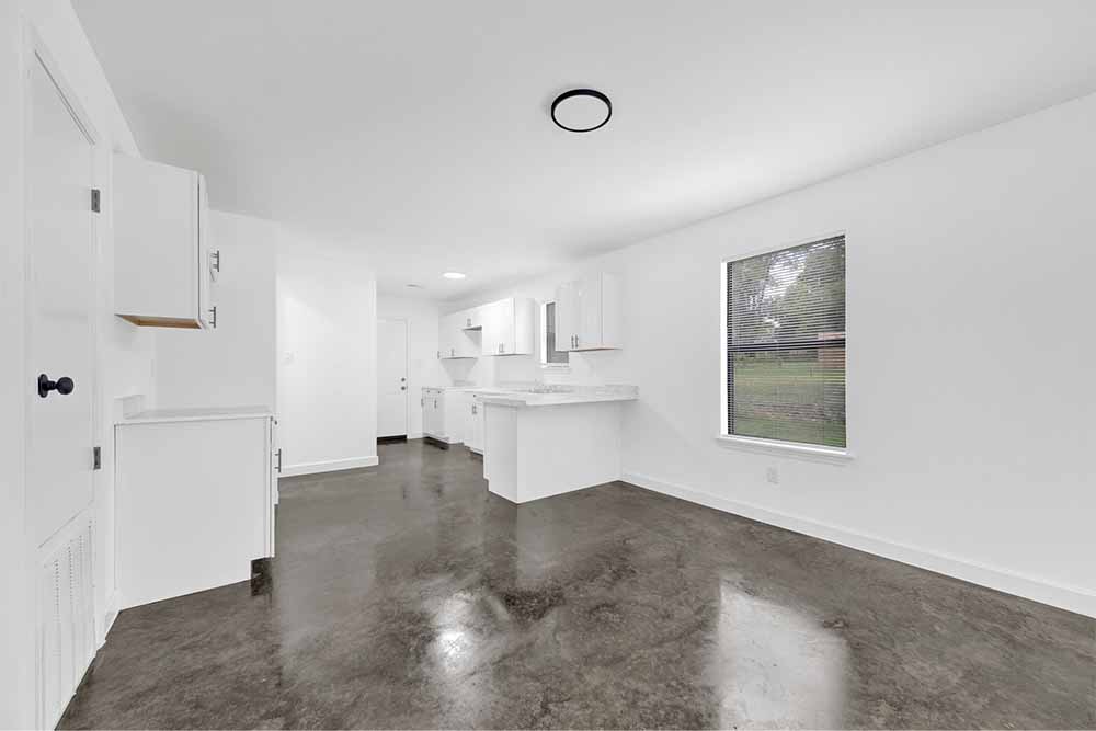 Maintenance-free siding detail—energy-efficient new construction Memphis house for sale