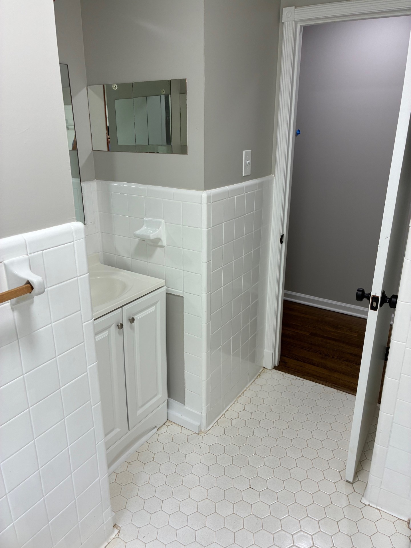 Fully Renovated Kitchen with Granite Counters and New Cabinets