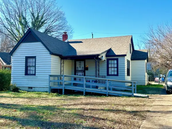 1065 South Highland Street