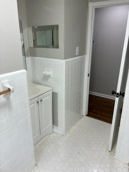 Fully Renovated Kitchen with Granite Counters and New Cabinets