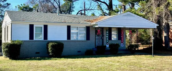 5163 Pickett Cove